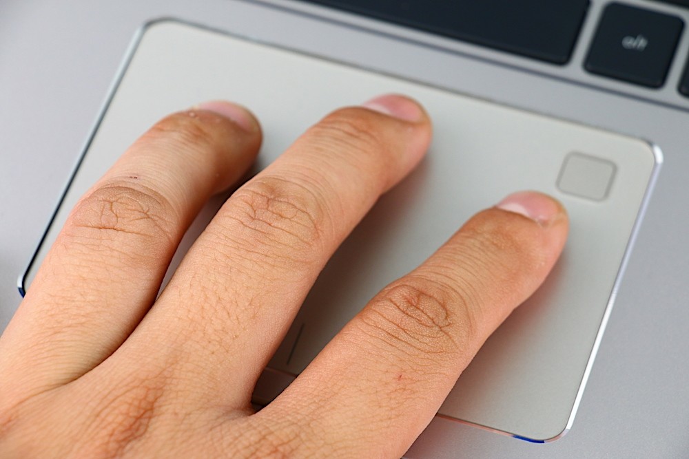 ASUS ZenBook Flip 14