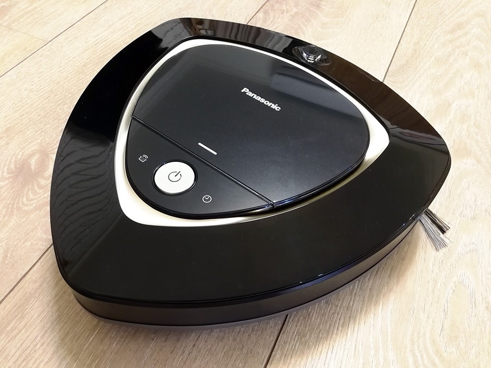 Panasonic 掃地機器人 RULO MC-RS767T