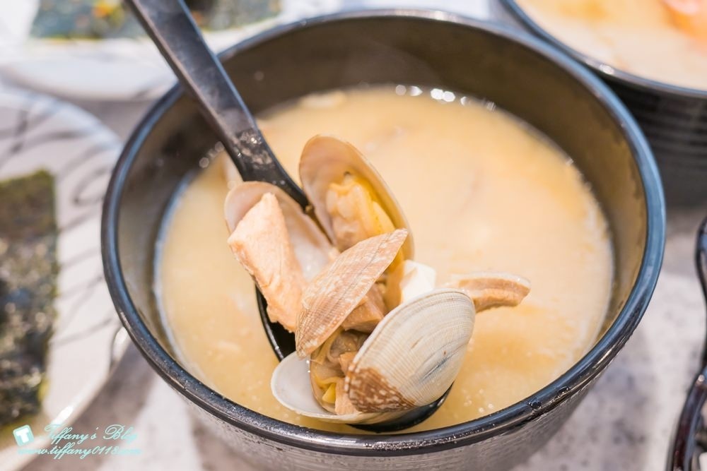 [台北美食]点爭鮮(點爭鮮)/平板點餐+新幹線列車送餐/點滿300元還能抽獎/壽司現點現做種類多