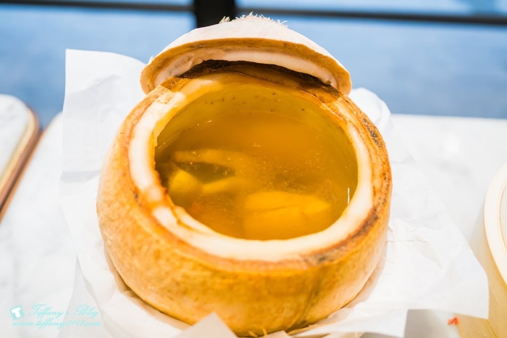 [台北美食]唐點小聚/好吃又好拍的網美系療癒港點/乒乓球桌變身餐桌(附菜單)