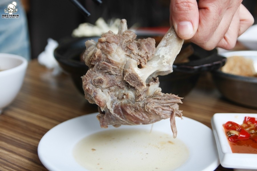 春芳燒烤羊肉爐 彰化羊肉 溪湖美食 必吃羊肉 彰化美食 羊肉好吃