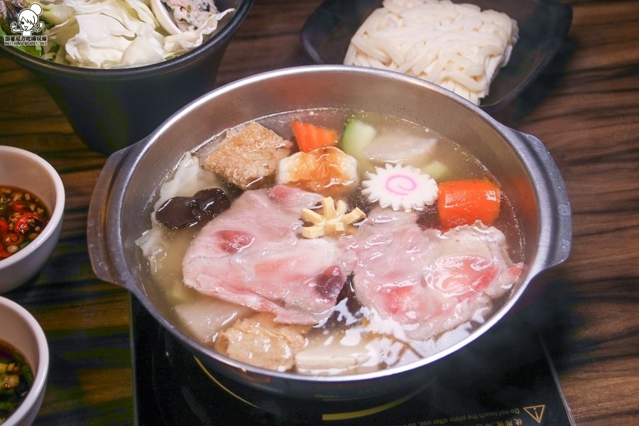家樂福美食 火鍋 高雄火鍋 壽喜燒 鍋物 美食 高雄 