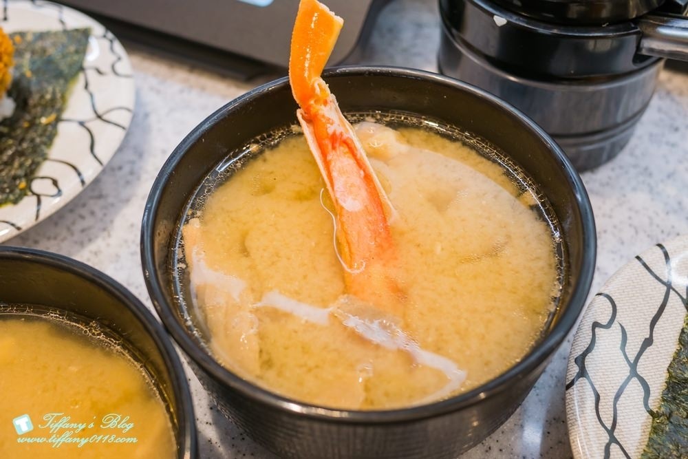 [台北美食]点爭鮮(點爭鮮)/平板點餐+新幹線列車送餐/點滿300元還能抽獎/壽司現點現做種類多