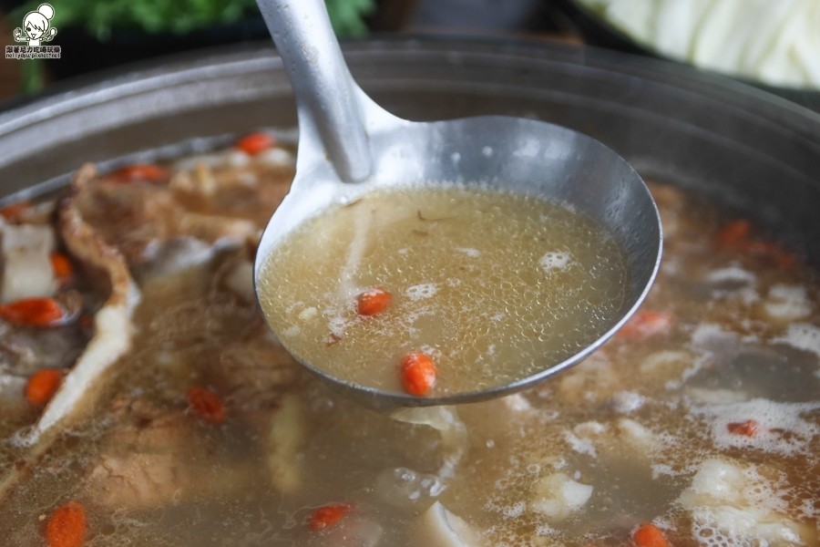 春芳燒烤羊肉爐 彰化羊肉 溪湖美食 必吃羊肉 彰化美食 羊肉好吃