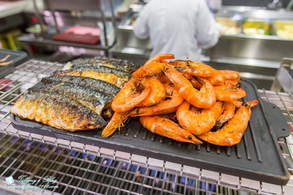 [台北美食]寒舍艾美酒店。探索廚房Buffet自助餐廳/推薦台北必吃的吃到飽餐廳/食尚Buffet月活動