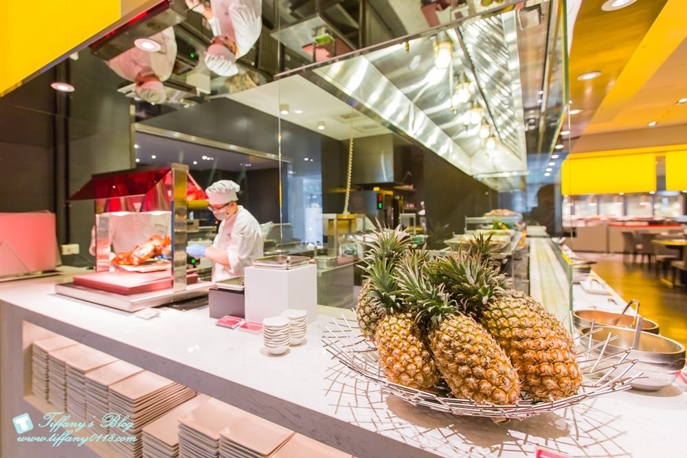 [台北美食]寒舍艾美酒店。探索廚房Buffet自助餐廳/推薦台北必吃的吃到飽餐廳/食尚Buffet月活動