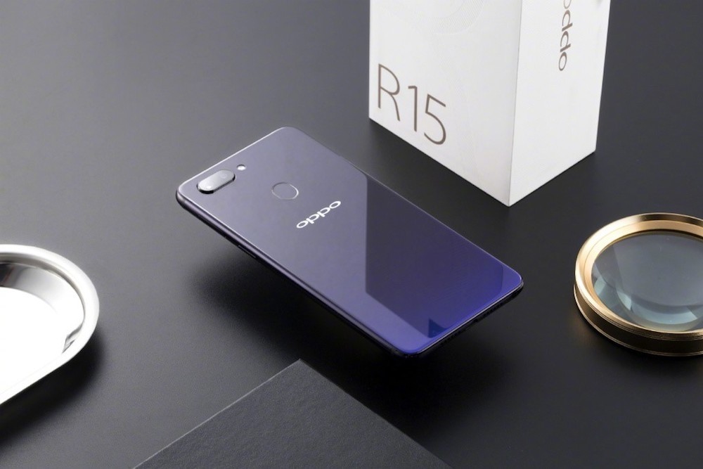 OPPO R15