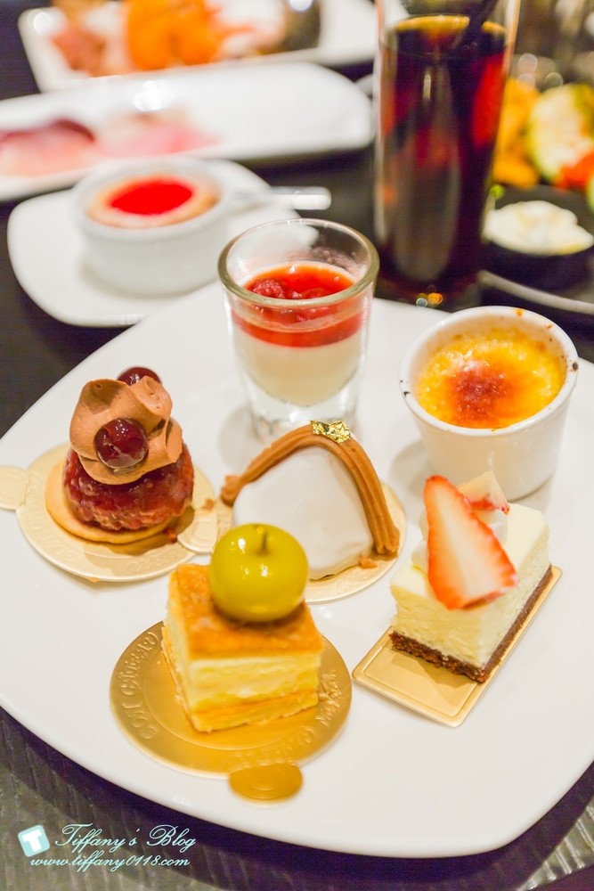 [台北美食]寒舍艾美酒店。探索廚房Buffet自助餐廳/推薦台北必吃的吃到飽餐廳/食尚Buffet月活動