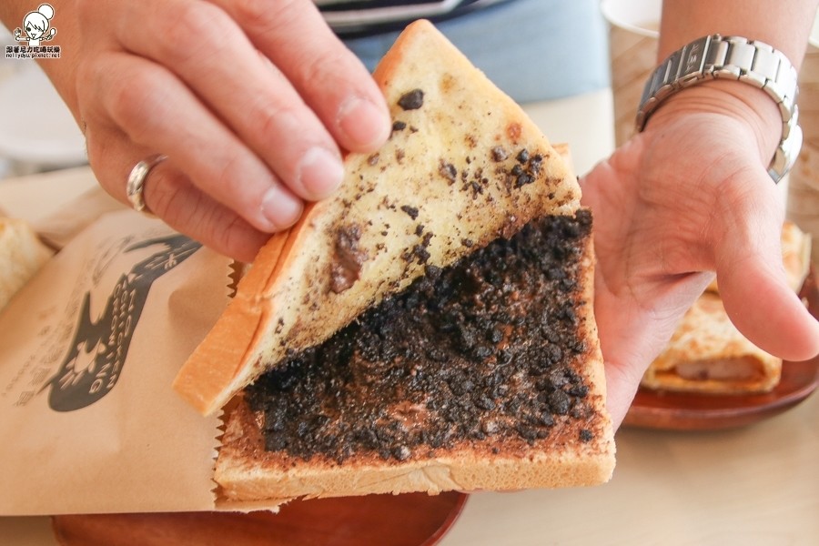 早安公雞 早餐 高雄美食 高雄必吃 早午餐 老麵 老麵糰 學生 校園美食