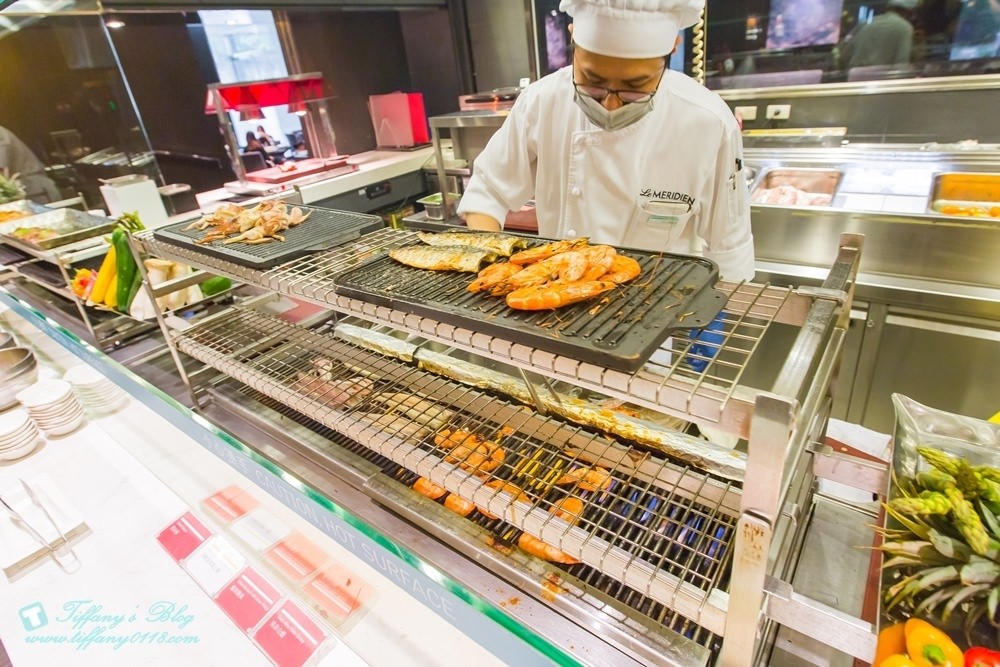 [台北美食]寒舍艾美酒店。探索廚房Buffet自助餐廳/推薦台北必吃的吃到飽餐廳/食尚Buffet月活動