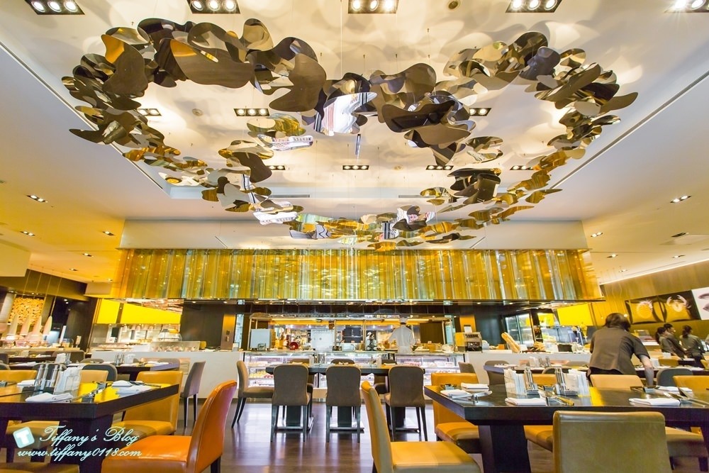 [台北美食]寒舍艾美酒店。探索廚房Buffet自助餐廳/推薦台北必吃的吃到飽餐廳/食尚Buffet月活動