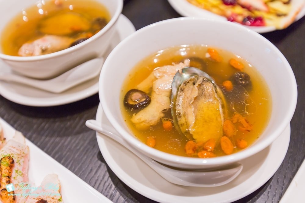 [台北美食]寒舍艾美酒店。探索廚房Buffet自助餐廳/推薦台北必吃的吃到飽餐廳/食尚Buffet月活動