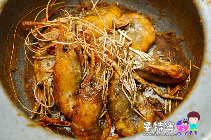 一品活蝦~創新特色泰國蝦料理~親子大空間餐廳