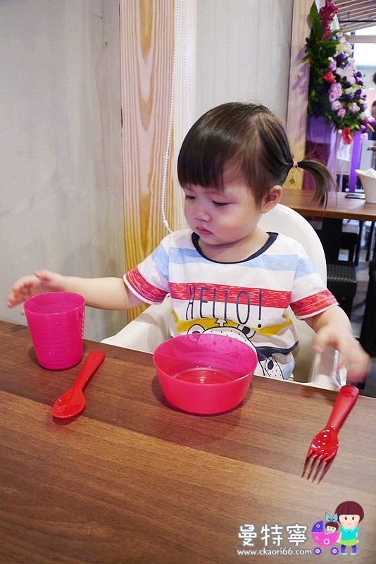 一品活蝦~創新特色泰國蝦料理~親子大空間餐廳