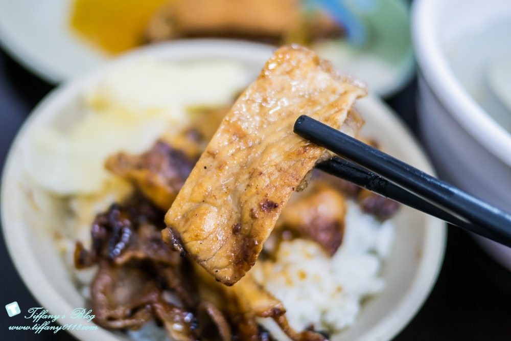 [高雄美食]阿霞燒肉飯/高雄在地人推薦必吃的燒肉飯老店