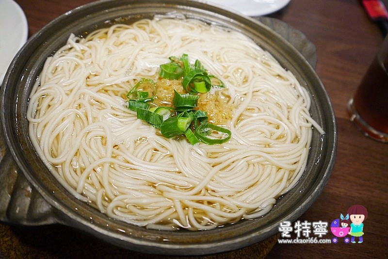 一品活蝦~創新特色泰國蝦料理~親子大空間餐廳