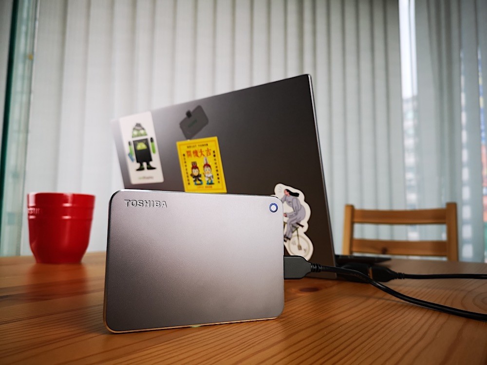 TOSHIBA Canvio Premium 