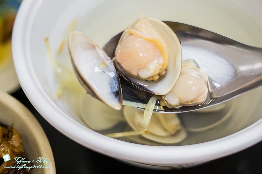 [高雄美食]阿霞燒肉飯/高雄在地人推薦必吃的燒肉飯老店
