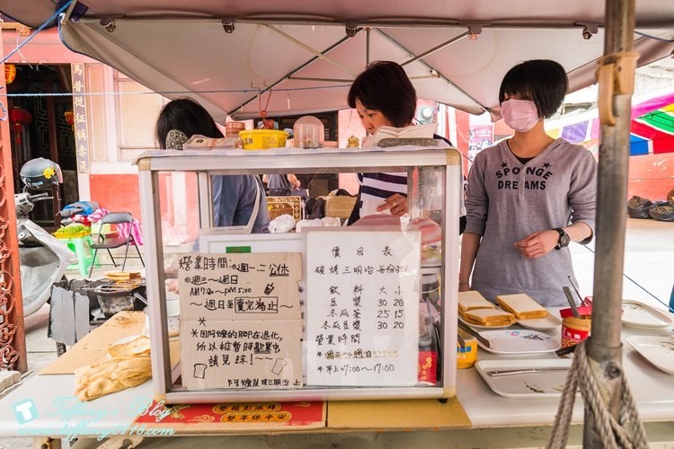 [台南美食]阿嬤碳烤三明治/赤嵌樓旁的祀典武廟必吃美食/台南中西區美食
