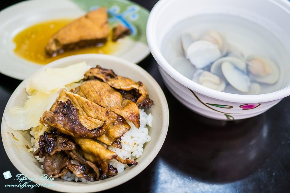 [高雄美食]阿霞燒肉飯/高雄在地人推薦必吃的燒肉飯老店