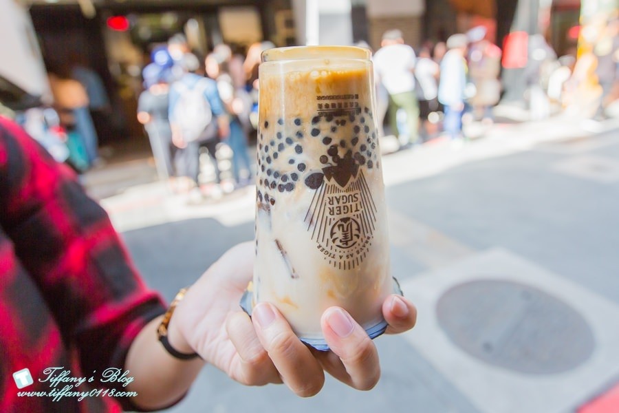 [美食]老虎堂Tigersugar士林大北店/台中人氣黑糖珍奶/IG打卡熱點(附完整菜單)