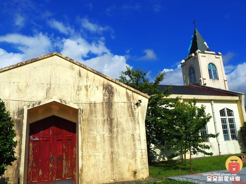 《台中。遊》 梨山耶穌堂 海拔最高的教堂 超美超夢幻的證婚台