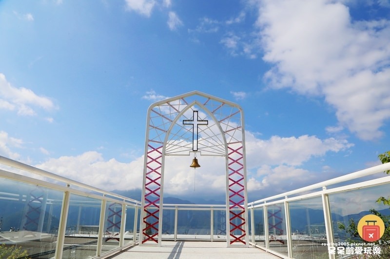 《台中。遊》 梨山耶穌堂 海拔最高的教堂 超美超夢幻的證婚台