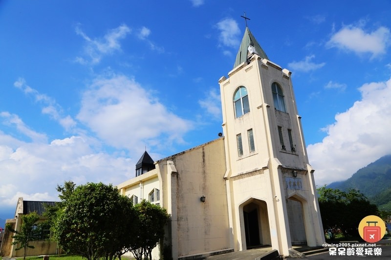 《台中。遊》 梨山耶穌堂 海拔最高的教堂 超美超夢幻的證婚台