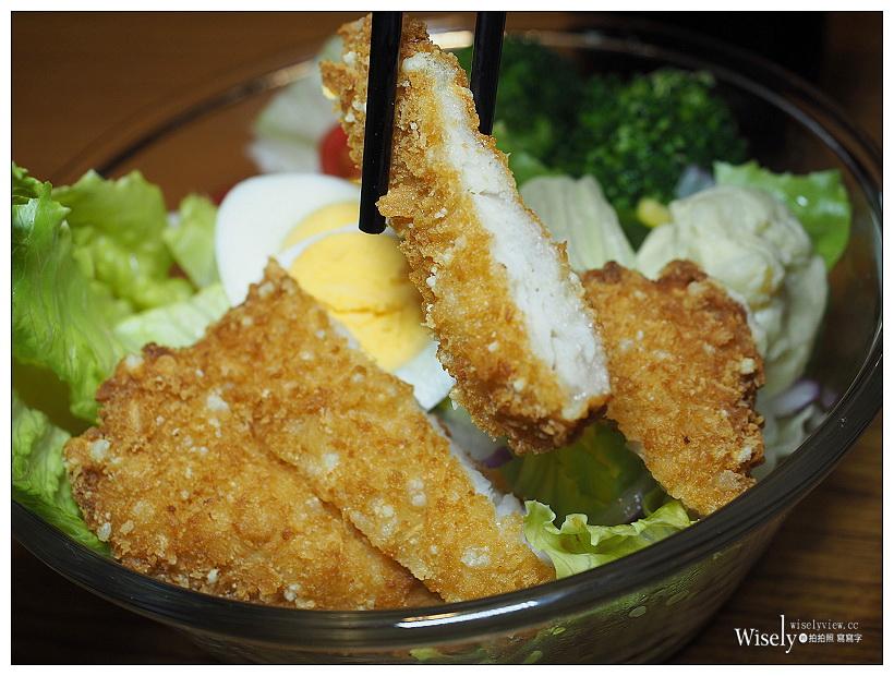 台北大安。三上咖哩MIKAMI CURRY︱道地日式香濃咖哩與唐揚炸雞，2.4公斤超級巨無霸咖哩20分鐘『完食免費』～6/12-6/30試營運，捷運忠孝復興站美食