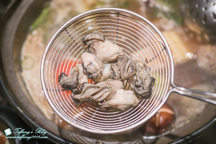 [台北火鍋]囍聚精緻鍋物/現流海鮮頂級食材環境清幽/近國父紀念館捷運站(附完整菜單)