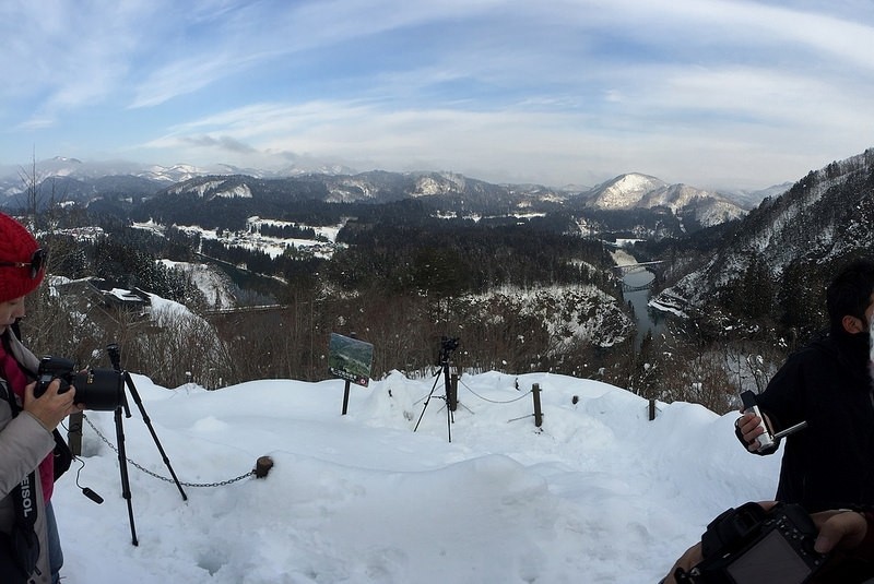 【福島旅遊】只見線第一鐵橋：鐵道冬雪絕景（含交通攻略＋雪地必備好用聖品潤膚霜推薦） @就愛去日本 - 右上的世界食旅