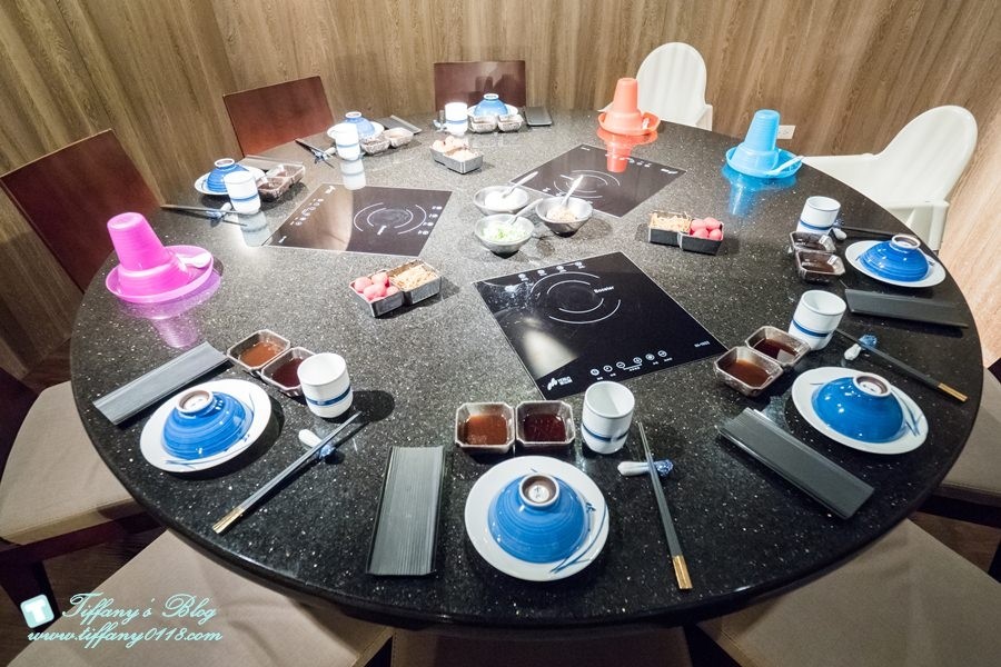 [台北火鍋]囍聚精緻鍋物/現流海鮮頂級食材環境清幽/近國父紀念館捷運站(附完整菜單)