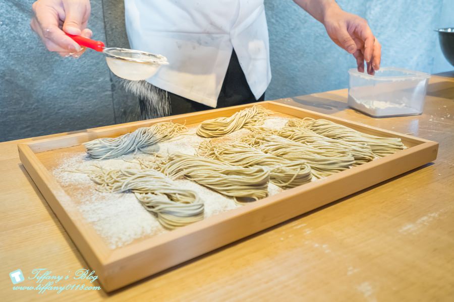 [台北美食]菜な(nana)蕎麥宴席日本料理餐廳/微風信義45樓坐擁101百萬夜景/捷運市政府站(附菜單)