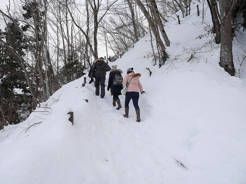 【福島旅遊】只見線第一鐵橋：鐵道冬雪絕景（含交通攻略＋雪地必備好用聖品潤膚霜推薦） @就愛去日本 - 右上的世界食旅