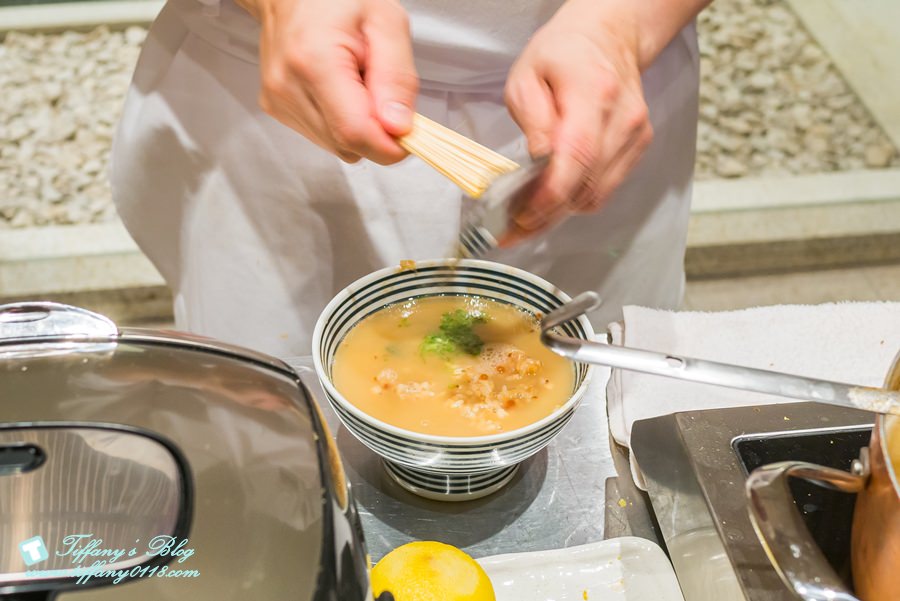 [台北美食]日本橋海鮮丼つじ半 Tsujihan/東京必吃排隊海鮮丼/捷運市政府站(附完整吃法影片)