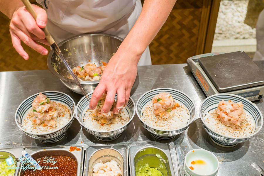 [台北美食]日本橋海鮮丼つじ半 Tsujihan/東京必吃排隊海鮮丼/捷運市政府站(附完整吃法影片)