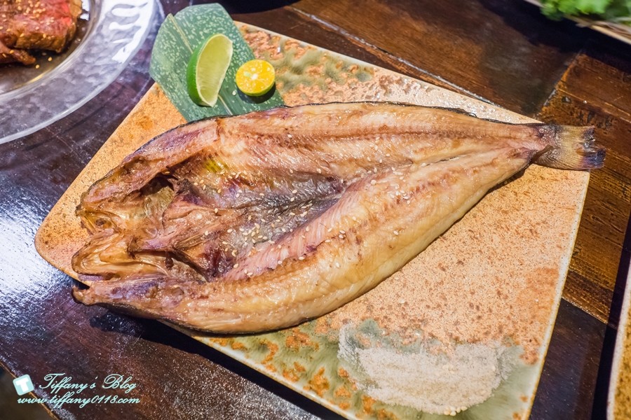 [台北美食]喀佈貍居酒屋(附完整菜單)/統一小時光麵館拍攝地/近捷運信義安和站及六張犁站的深夜食堂居酒屋