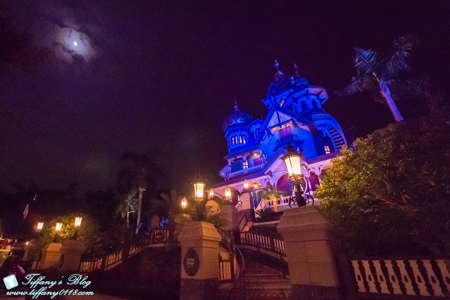 2018香港迪士尼樂園全攻略/一個人如何玩遍迪士尼的熱門設施/下載APP超好用
