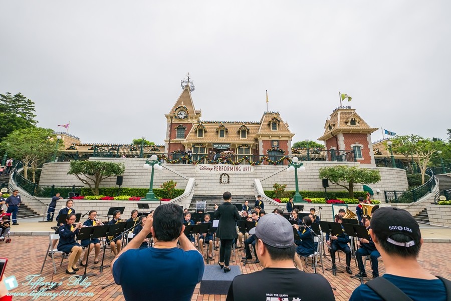 2018香港迪士尼樂園全攻略/一個人如何玩遍迪士尼的熱門設施/下載APP超好用