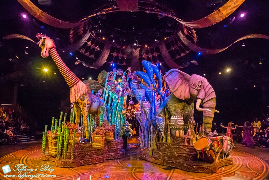 2018香港迪士尼樂園全攻略/一個人如何玩遍迪士尼的熱門設施/下載APP超好用