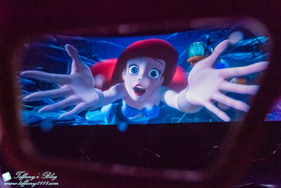 2018香港迪士尼樂園全攻略/一個人如何玩遍迪士尼的熱門設施/下載APP超好用