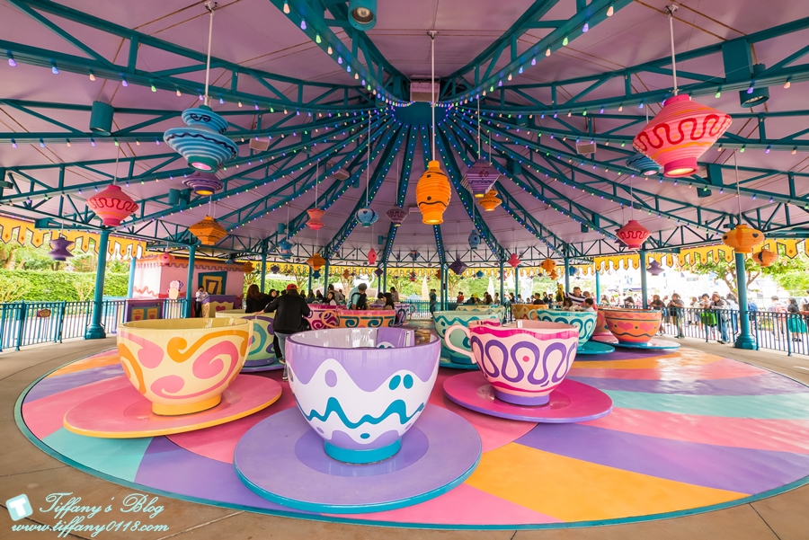 2018香港迪士尼樂園全攻略/一個人如何玩遍迪士尼的熱門設施/下載APP超好用