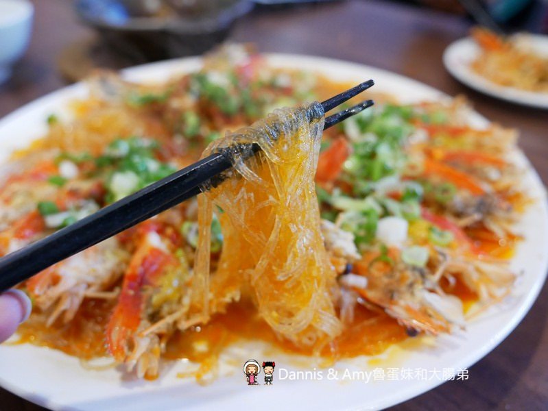 《新竹竹北聚餐推薦餐廳》一品活蝦竹北旗艦店。現撈泰國蝦美食餐廳。下班約會聚餐好去處。還有超大親子空間設計︱（影片）