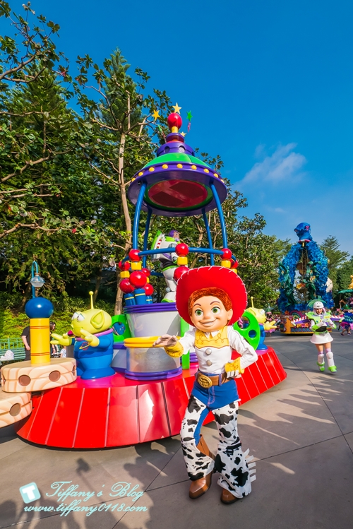 2018香港迪士尼樂園全攻略/一個人如何玩遍迪士尼的熱門設施/下載APP超好用