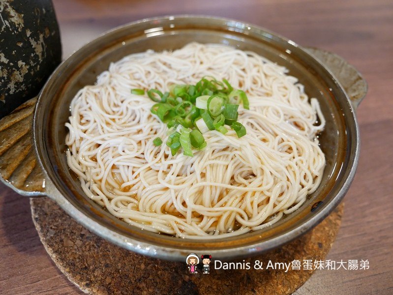 《新竹竹北聚餐推薦餐廳》一品活蝦竹北旗艦店。現撈泰國蝦美食餐廳。下班約會聚餐好去處。還有超大親子空間設計︱（影片）