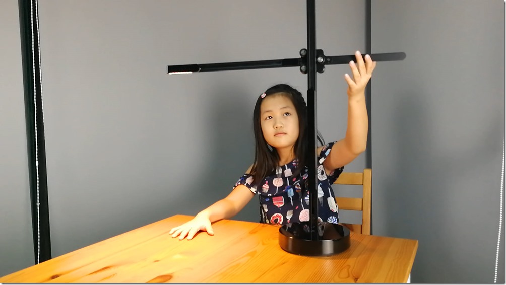 VID_20180919_190617.00_02_08_02.静止004