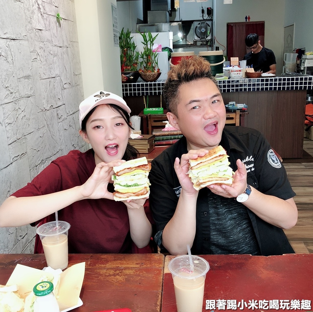 o31a117eae77a4f3c94a6d3ed9550b5b0_20646575_180830_0036.jpg o31a117eae77a4f3c94a6d3ed9550b5b0_20646575_180830_0036.jpg