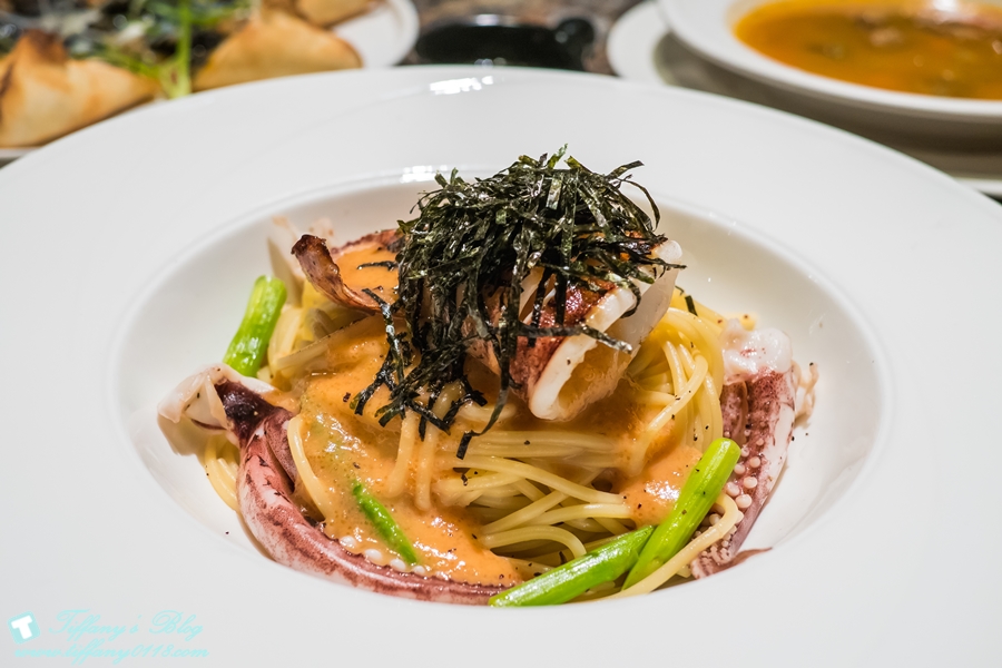 桃園中壢一日遊：大江餐飲一週年慶天天5%回饋金+APP抽餐廳免費吃/桃園地景藝術節逛完就來大江吹冷氣