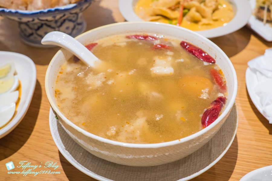 [桃園美食]饗泰多桃園統領店(附完整菜單)/50多道單點菜色及套餐選擇滿足愛吃泰國菜的味蕾