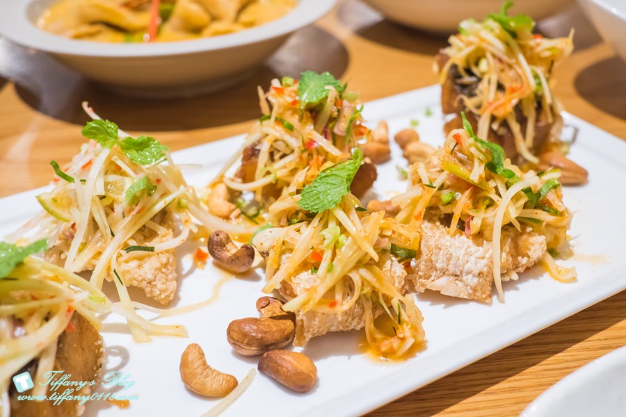 [桃園美食]饗泰多桃園統領店(附完整菜單)/50多道單點菜色及套餐選擇滿足愛吃泰國菜的味蕾